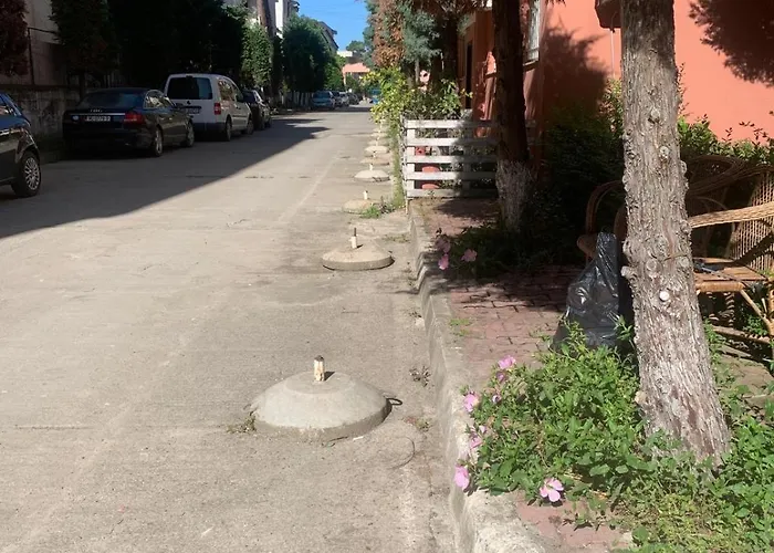 Flat Ani * Golem (Tirana)