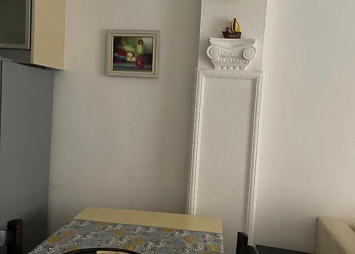 Apartment Flat Ani Golem (Tirana)