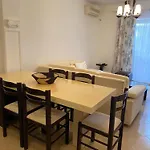 Flat Ani Golem (Tirana)