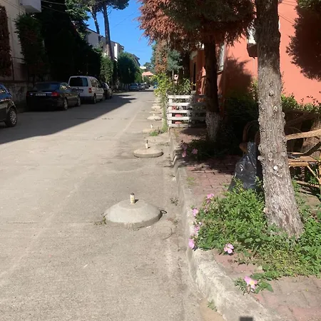 Flat Ani * Golem (Tirana)