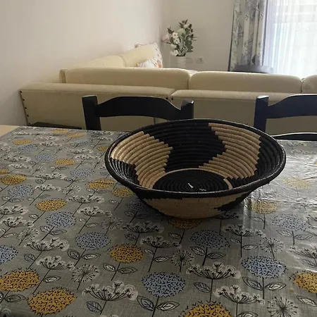 Flat Ani Apartment Golem (Tirana)