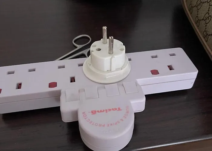 Flat Ani Golem (Tirana)